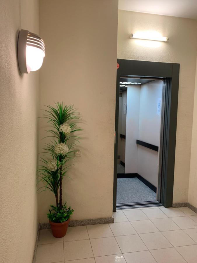 Acogedor Apartamento En Roses - 50M Playa - Wifi - Aire Acondicionado Luaran gambar
