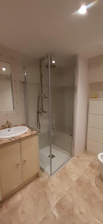 Acogedor Apartamento En Roses - 50M Playa - Wifi - Aire Acondicionado Luaran gambar